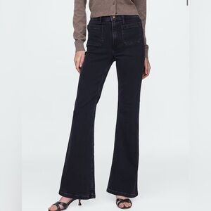 GAP High Rise '70s Flare Jeans - Basic Black